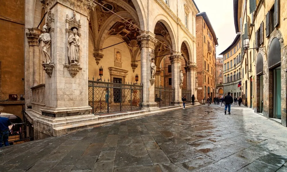 Umbria & Sienna streets