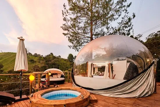 Ditch the Crowds and Embrace the Unexpected: Glamping Gems in Italy