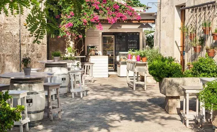 Farm to table restaurants in Puglia, Italy